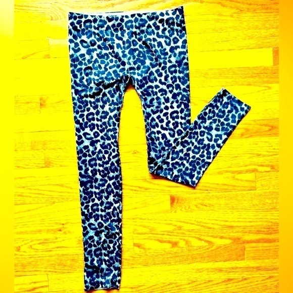 Animal Print Leggings One Size Women’s full- length - Picture 8 of 8